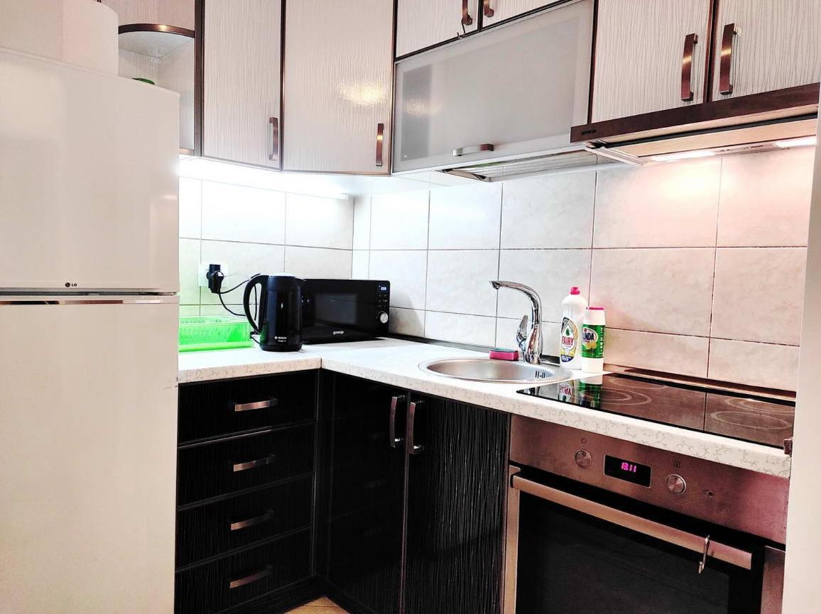Apartment Adrialux Budva Ngoại thất bức ảnh