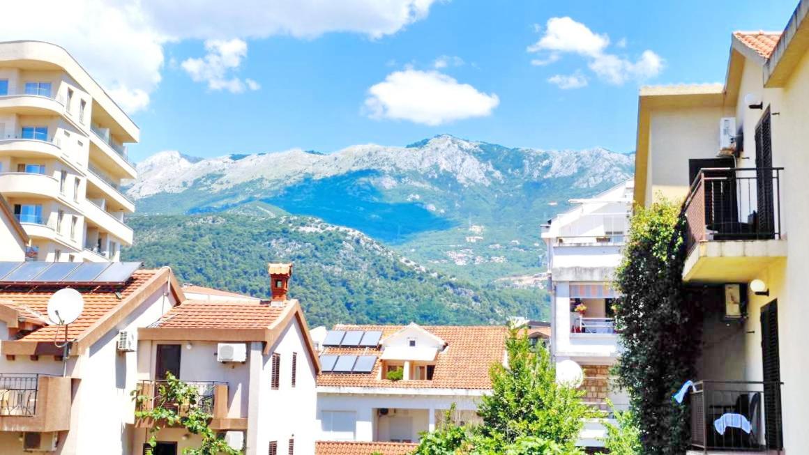 Apartment Adrialux Budva Ngoại thất bức ảnh